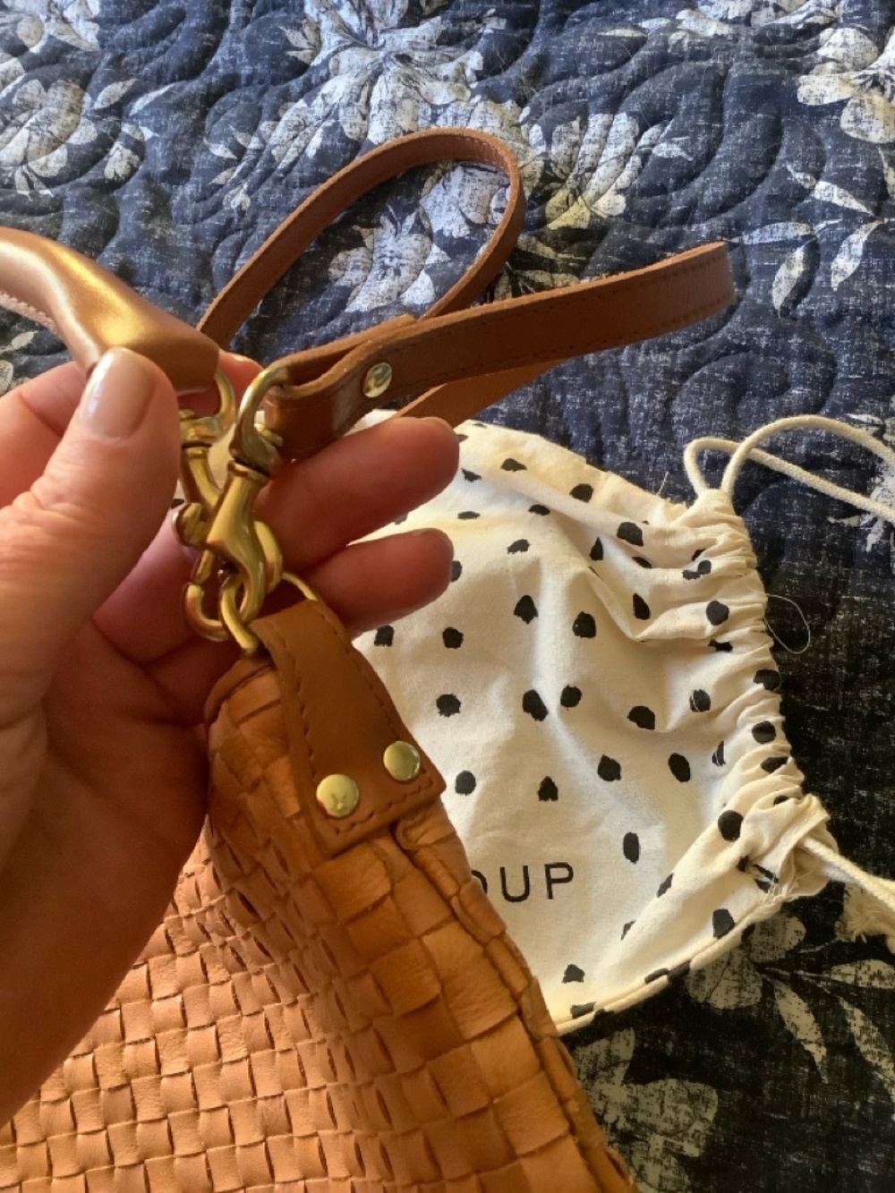 Clare V. Petit Moyen Messenger Natural Woven Tan Leather - Picture 7 of 11